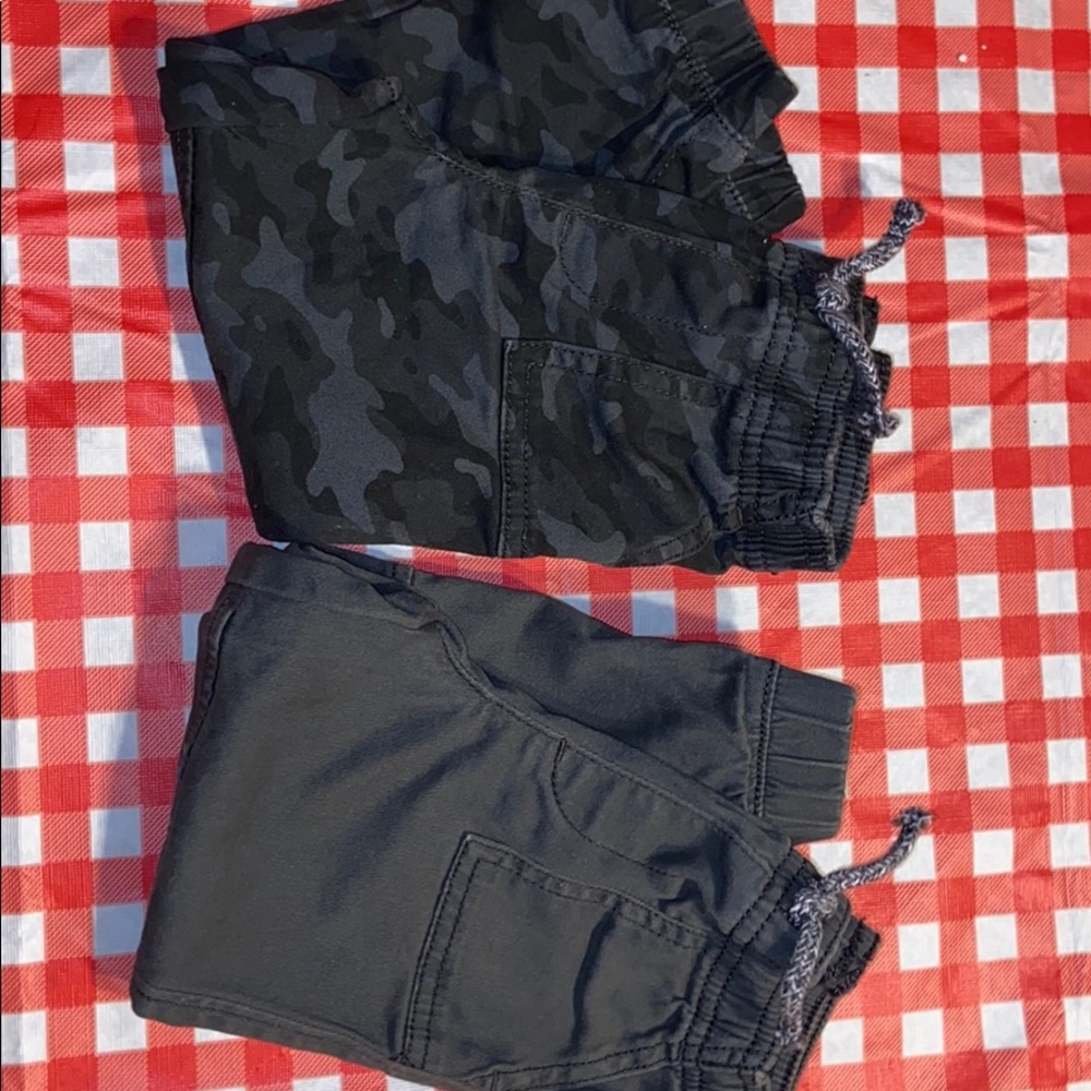 2 for $7 ! 💙Baby boys casual joggers 24 months